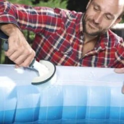 Lay-z Spa Lay-Z-Spa All In One Cleaning Tool Set -Garden Decoration Shop 366522 lay z spa all in one cleaning tool set 4