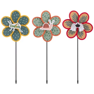 B&M Kids Insect Windmill Stakes 3pk 1 B&M Kids Insect Windmill Stakes 3pk