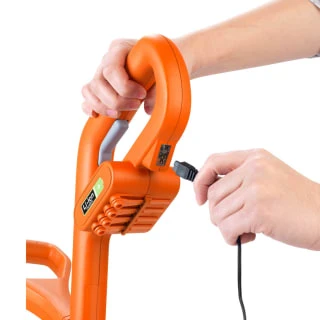 Flymo SimpliTrim Li Cordless Trimmer 4 Flymo SimpliTrim Li Cordless Trimmer - Image 4